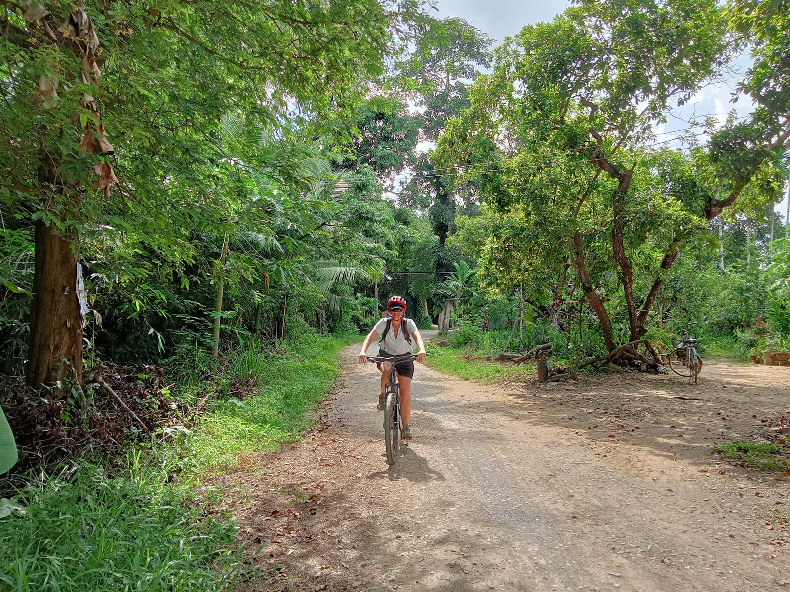 Angkor Explore Cycling Holiday 5 Days